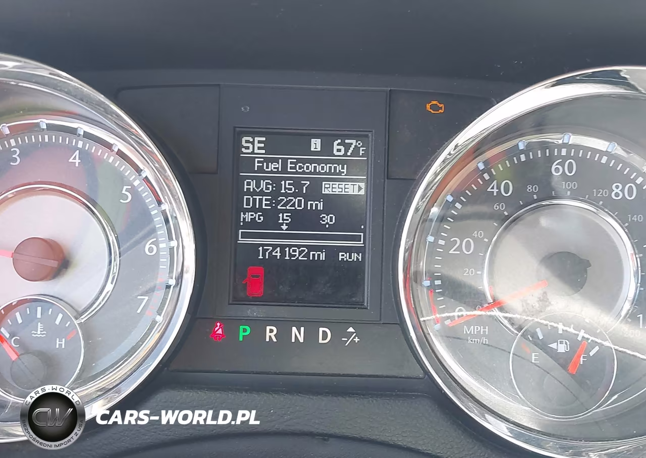 2012 Chrysler Town & Country Touring VIN:2C4RC1BG7CR135324 - 7