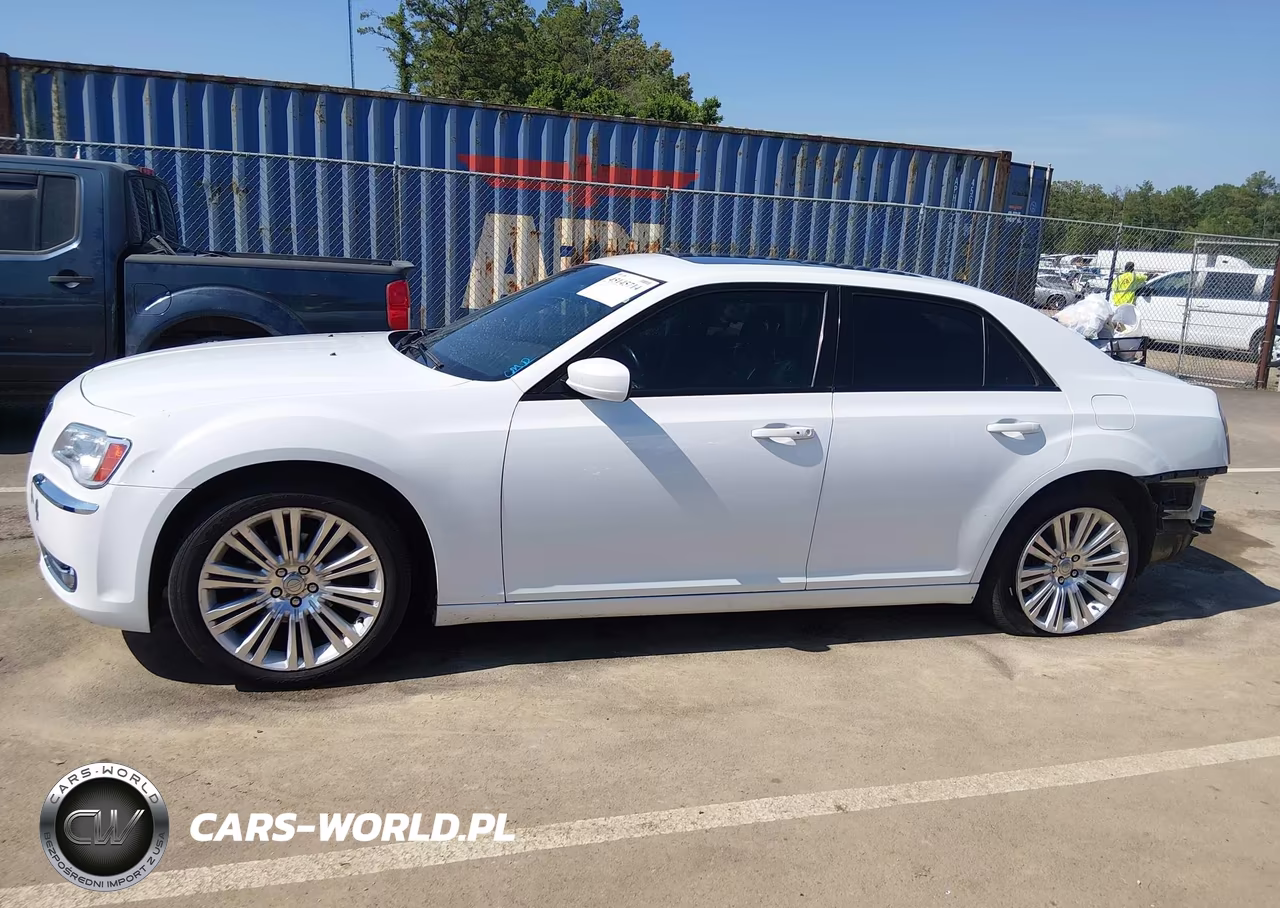 2014 Chrysler 300 300S VIN:2C3CCABG6EH315901 - 14