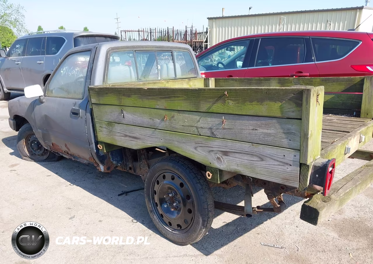 1990 Toyota Pickup 1-2 Ton Short Wheelbase VIN:JT4RN81R9L5082614 - 3