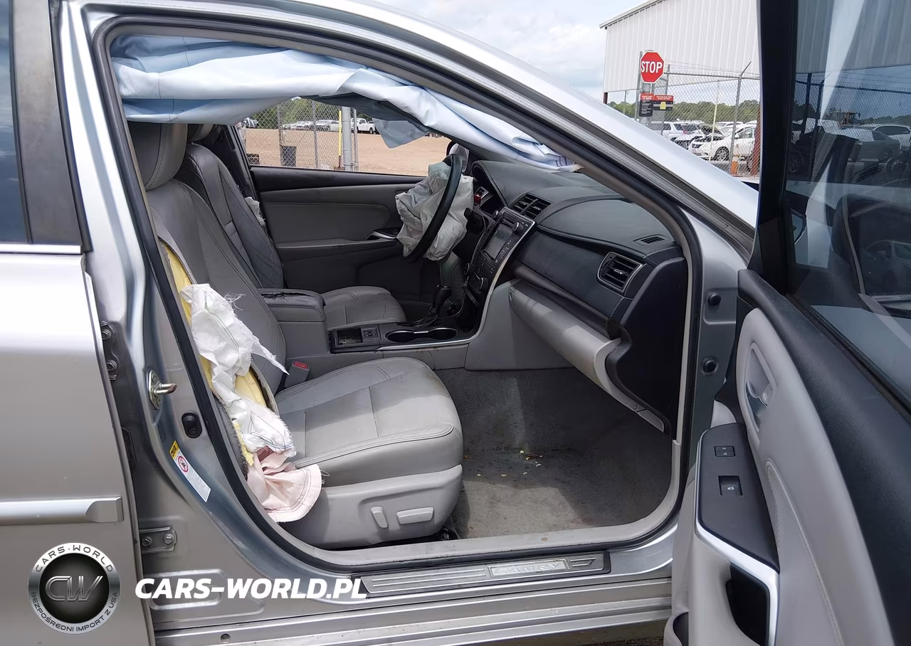 2017 Toyota Camry Xle VIN:4T1BF1FK7HU703312 - 5