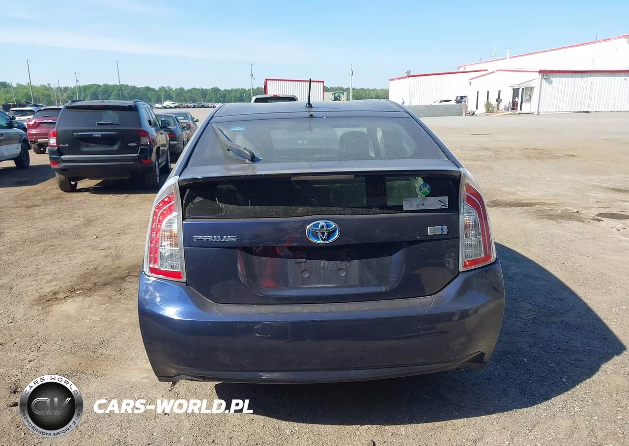 2012 Toyota Prius Two VIN:JTDKN3DU4C1524727 - 16