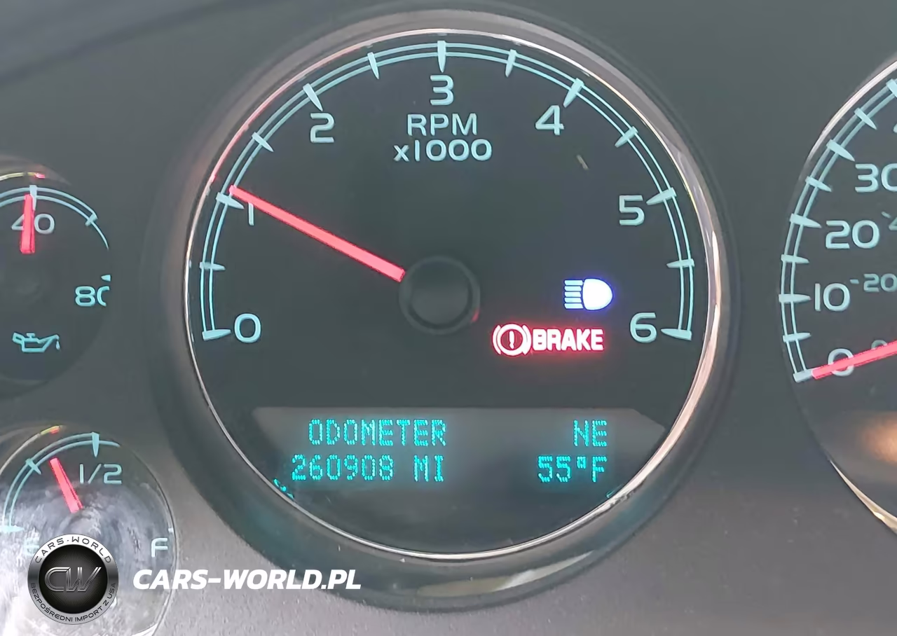 2011 Chevrolet Tahoe Ltz VIN:1GNSKCE04BR178447 - 15
