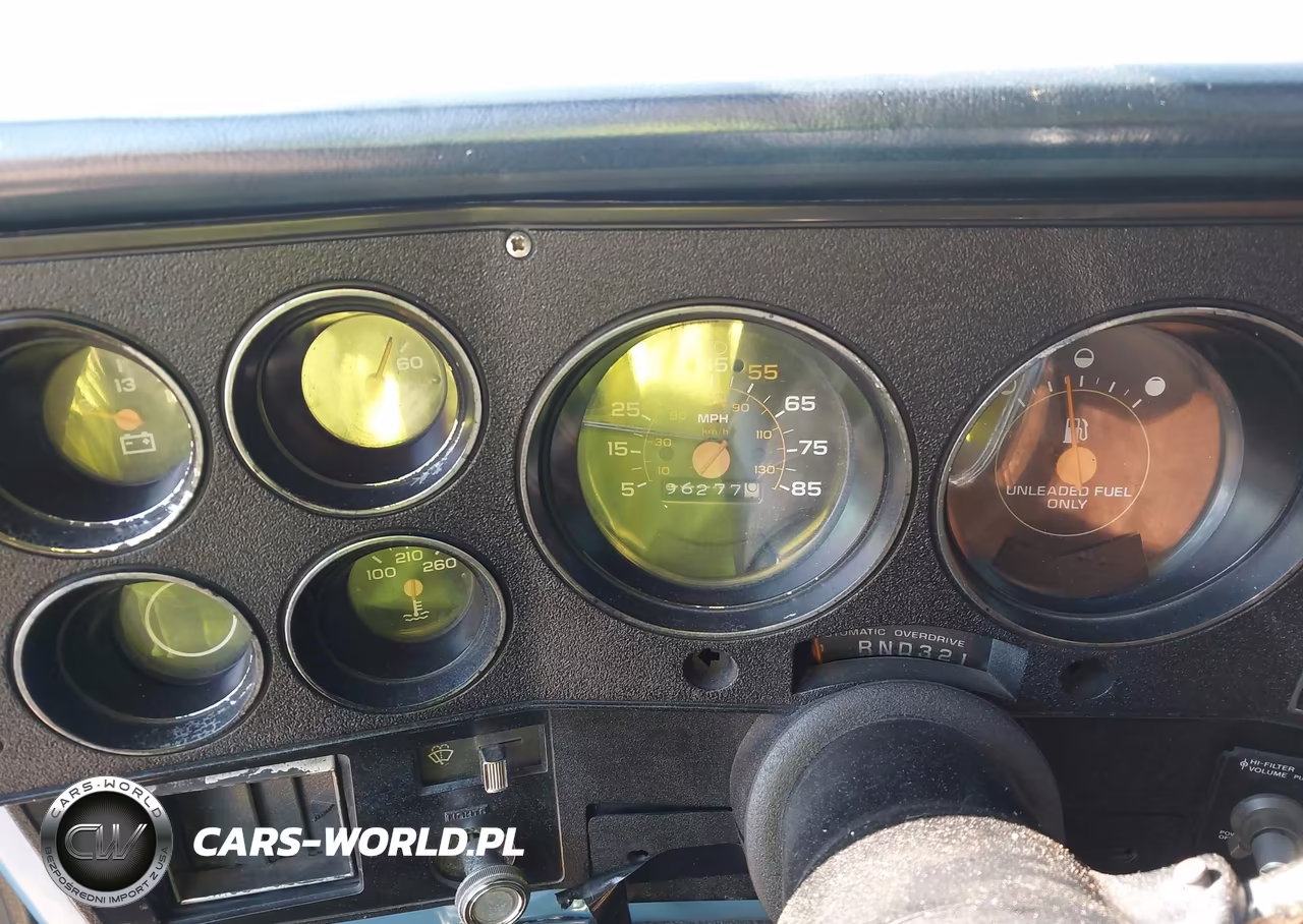 1983 Chevrolet C10 VIN:2GCDC14H7D1112819 - 7