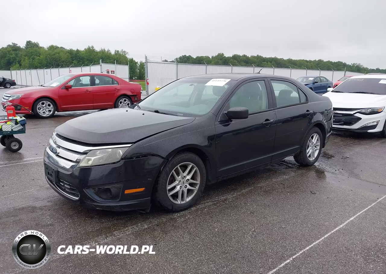 2010 Ford Fusion S VIN:3FAHP0GA9AR429898 - 2