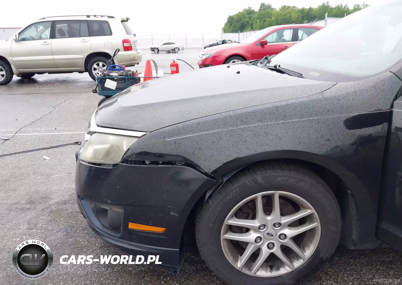 2010 Ford Fusion S VIN:3FAHP0GA9AR429898 - 6