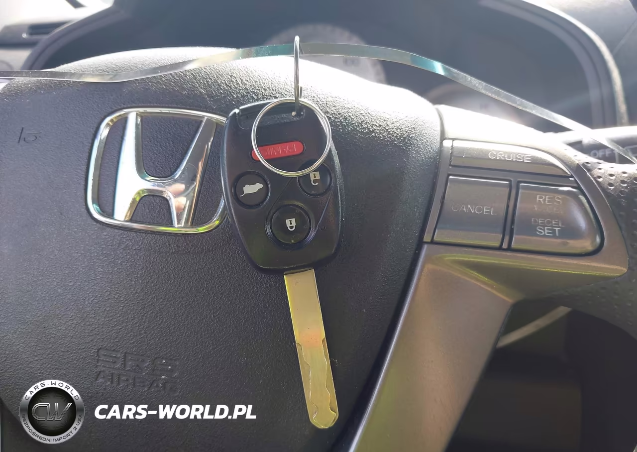 2010 Honda Pilot Lx VIN:5FNYF4H25AB038051 - 11