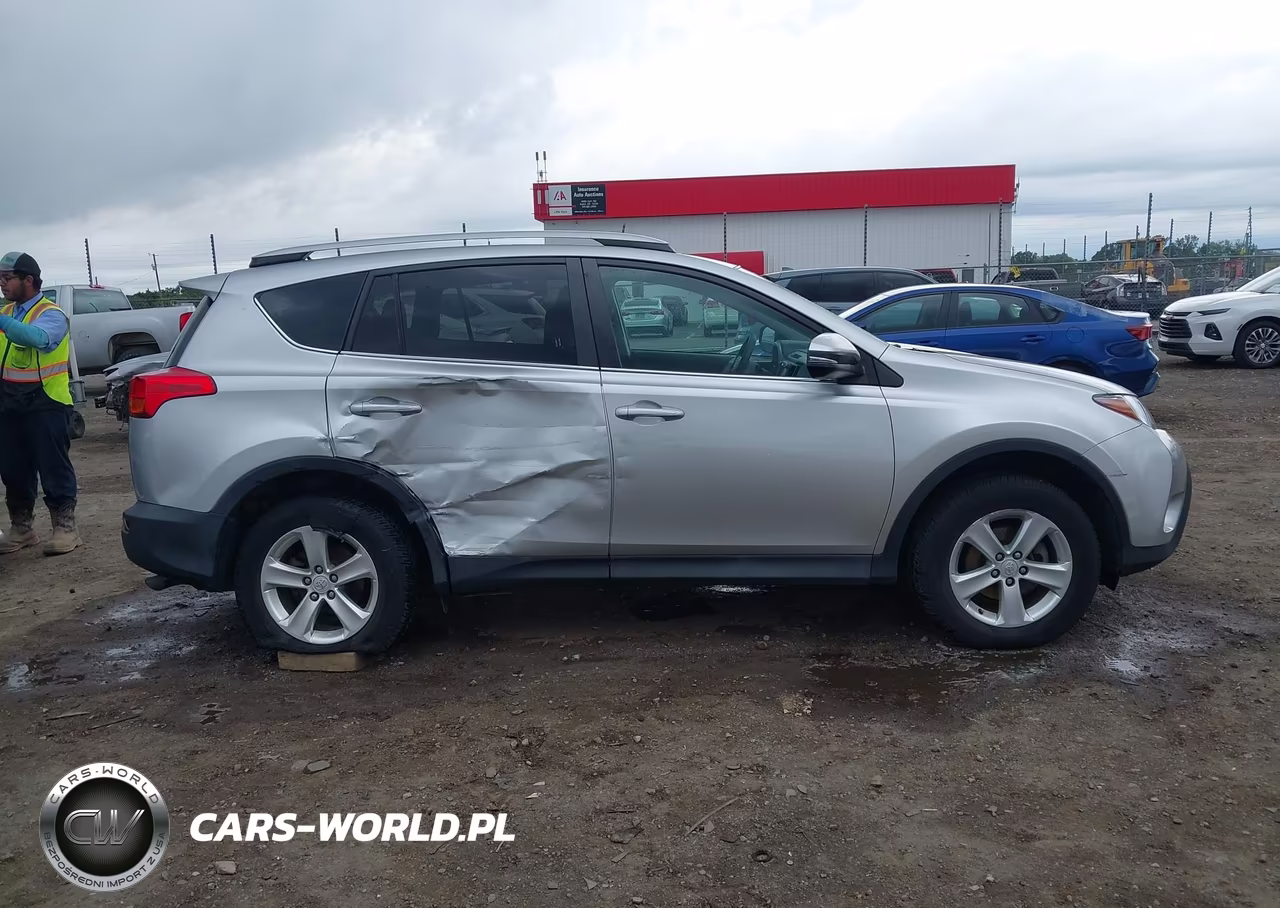 2013 Toyota Rav4 Xle VIN:2T3WFREV1DW049131 - 13