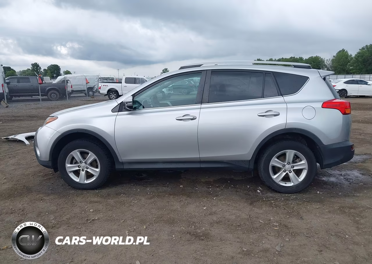 2013 Toyota Rav4 Xle VIN:2T3WFREV1DW049131 - 14