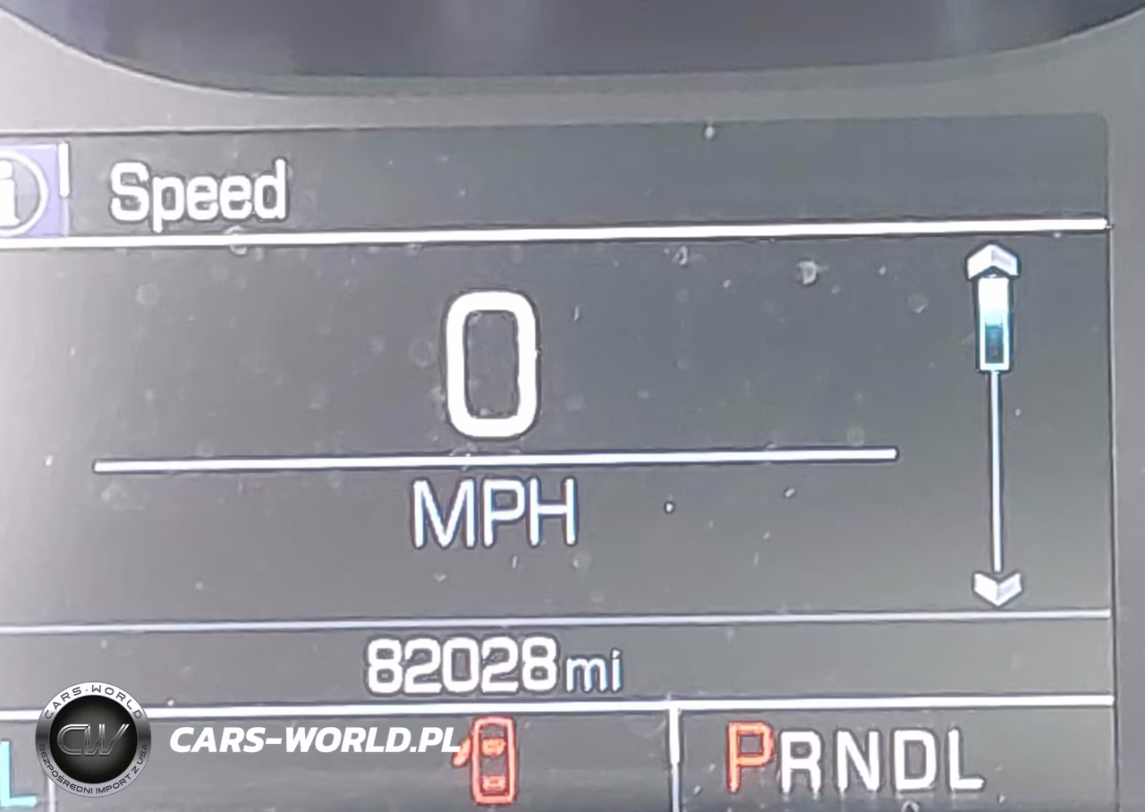 2018 Chevrolet Colorado Z71 VIN:1GCGTDENXJ1258913 - 15