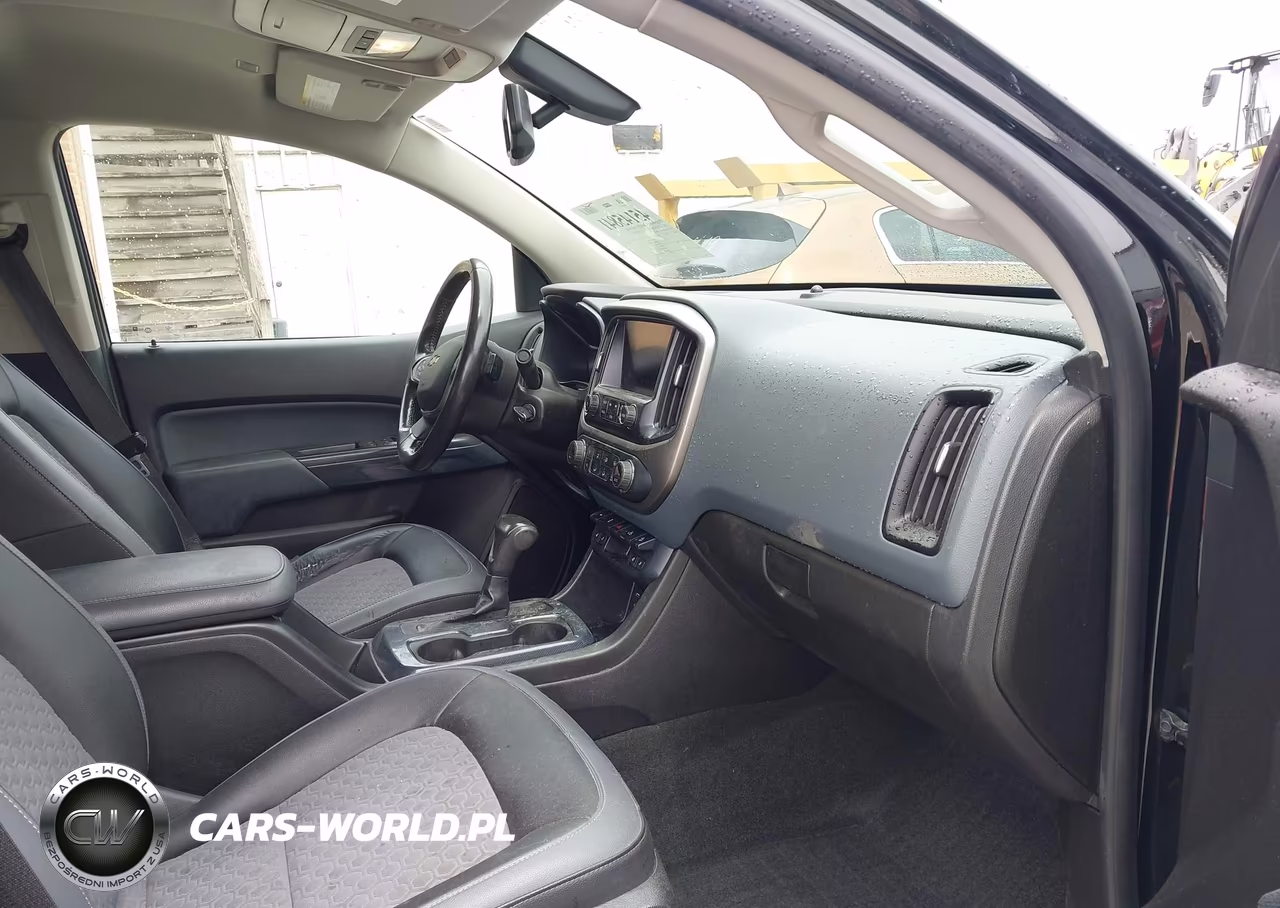 2018 Chevrolet Colorado Z71 VIN:1GCGTDENXJ1258913 - 5