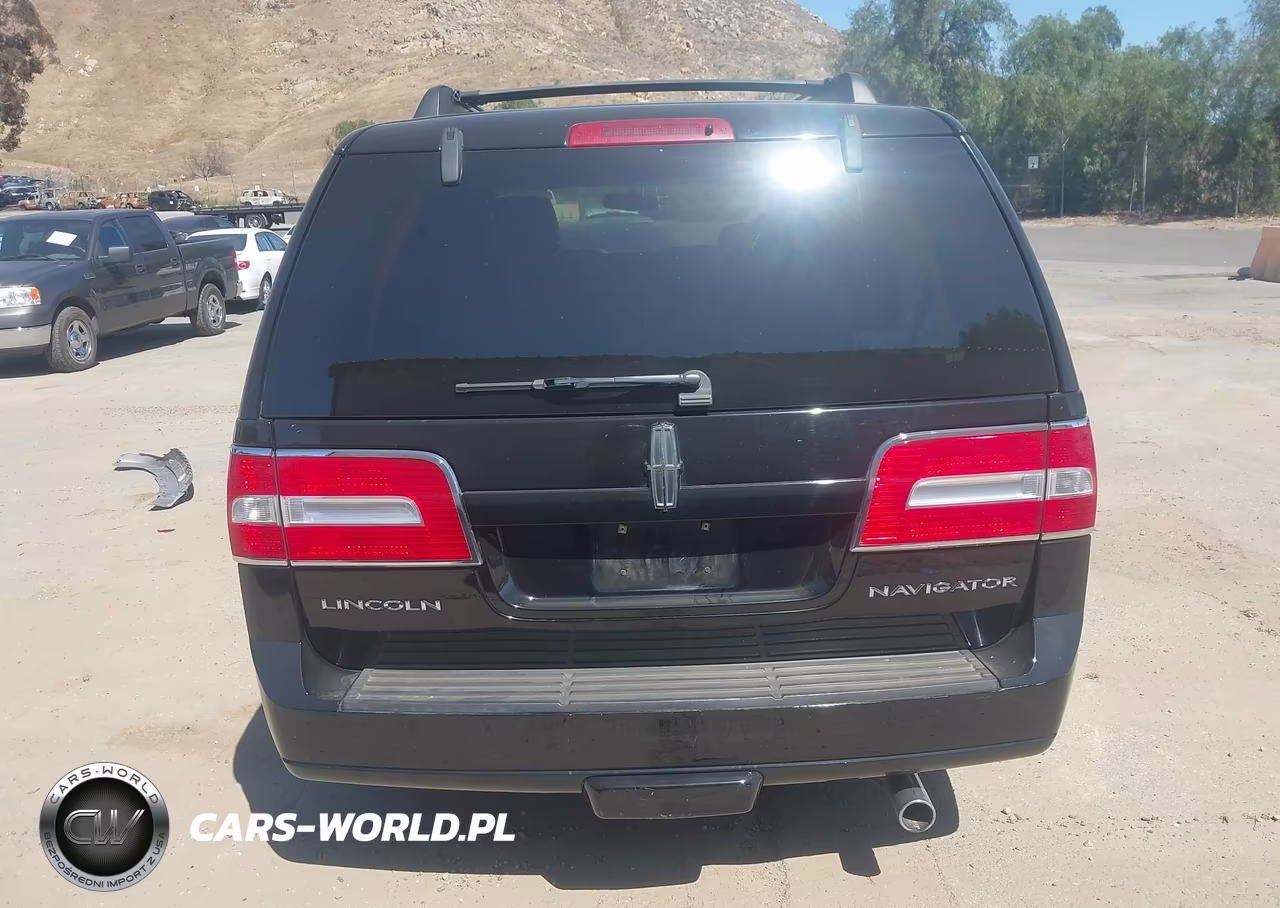 2007 Lincoln Navigator Ultimate VIN:5LMFU27507LJ03111 - 16