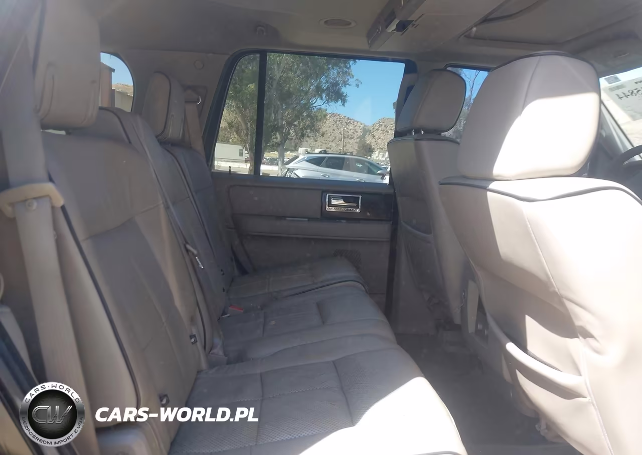 2007 Lincoln Navigator Ultimate VIN:5LMFU27507LJ03111 - 8