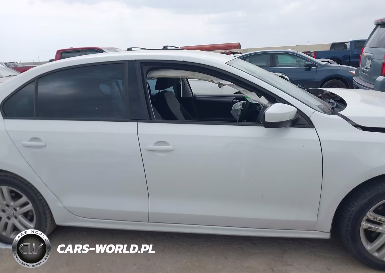 2018 Volkswagen Jetta 1.4T S VIN:3VW2B7AJ2JM253075 - 14