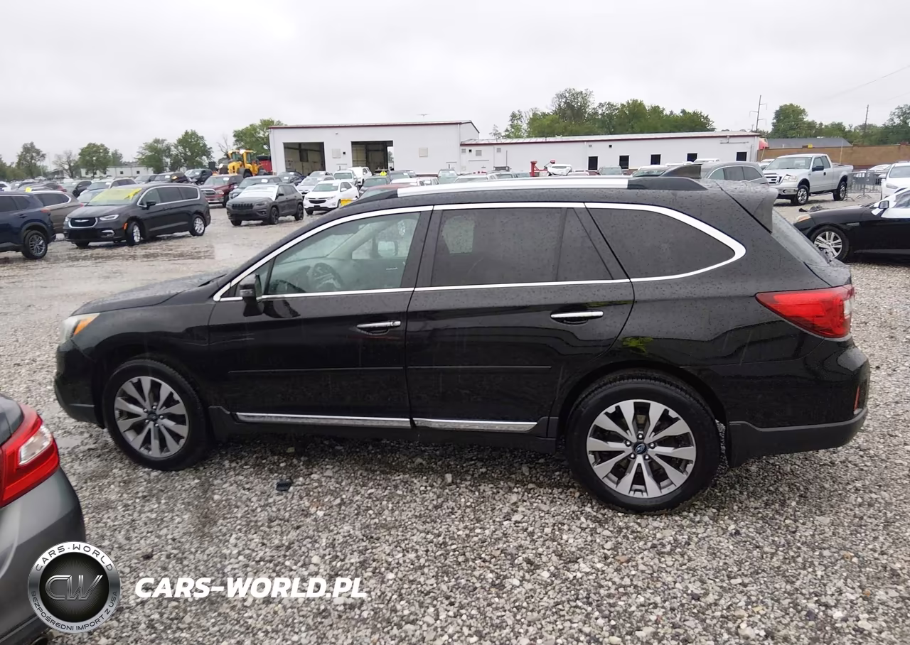 2017 Subaru Outback 2.5I Touring VIN:4S4BSATCXH3295788 - 14
