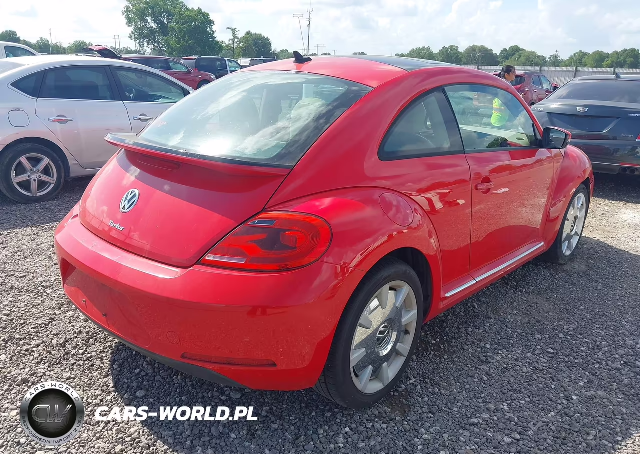 2016 Volkswagen Beetle 1.8T Sel VIN:3VWJ07AT5GM617243 - 4