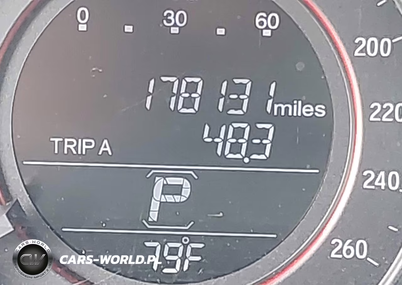 2017 Honda Accord Sport VIN:1HGCR2F51HA043416 - 15