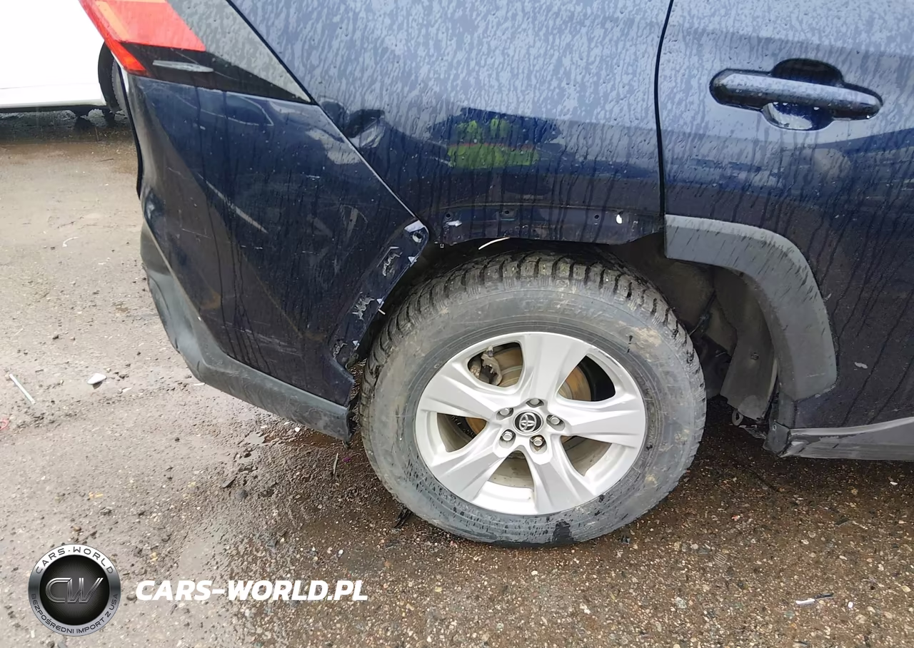 2019 Toyota Rav4 Xle VIN:JTMP1RFV2KD018580 - 17