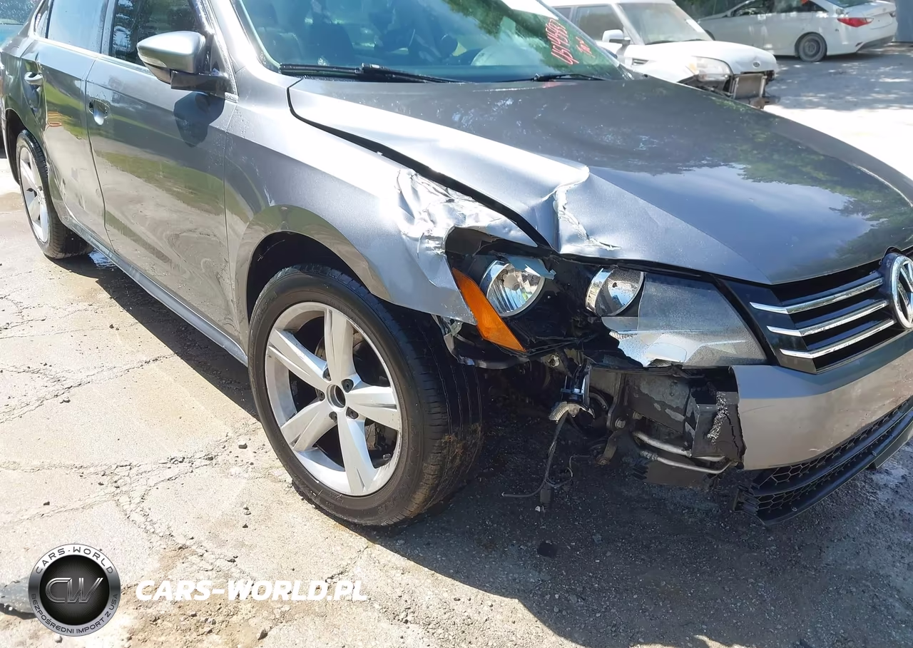 2012 Volkswagen Passat 2.5L Se VIN:1VWBP7A39CC060557 - 6