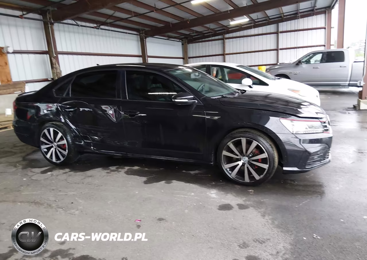 2018 Volkswagen Passat 3.6L V6 Gt VIN:1VWJM7A34JC052433 - 13