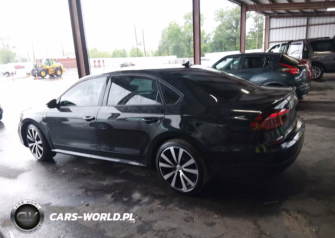 2018 Volkswagen Passat 3.6L V6 Gt VIN:1VWJM7A34JC052433 - 14