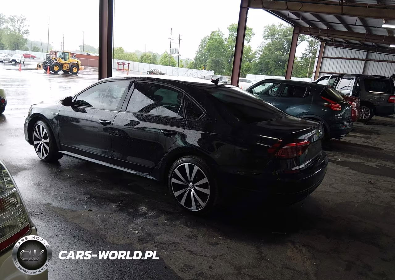 2018 Volkswagen Passat 3.6L V6 Gt VIN:1VWJM7A34JC052433 - 3