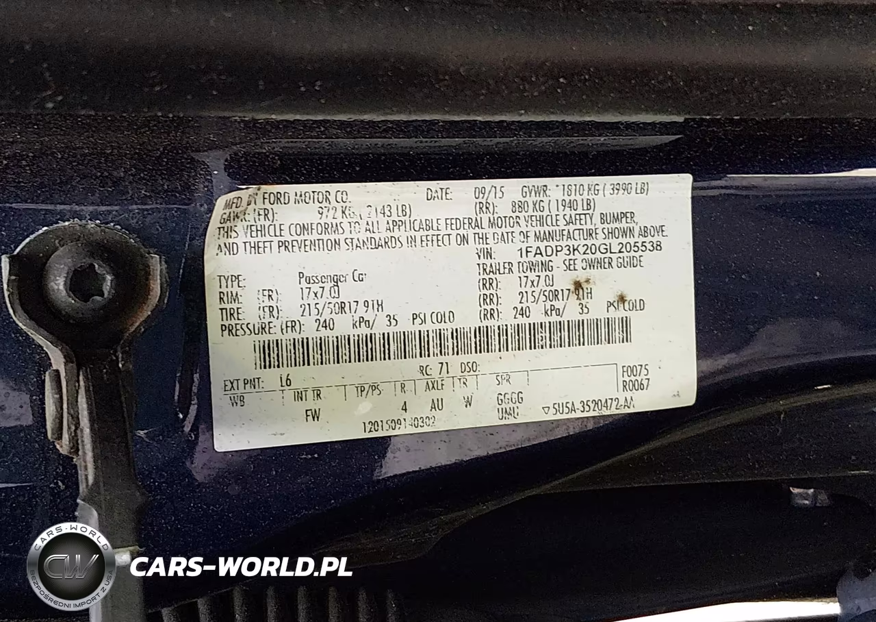 2016 Ford Focus Se VIN:1FADP3K20GL205538 - 9