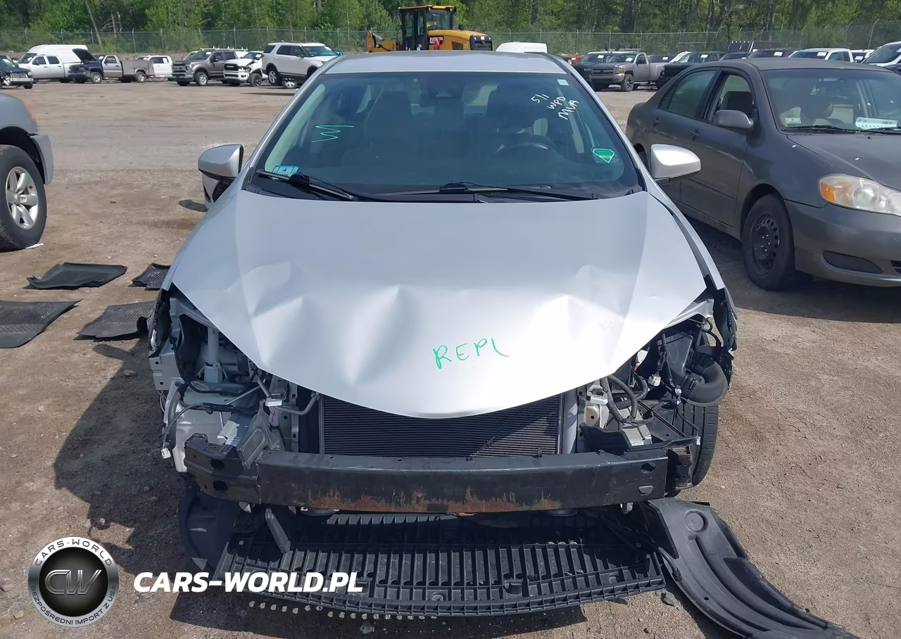 2017 Toyota Corolla Le VIN:2T1BURHE5HC959350 - 6