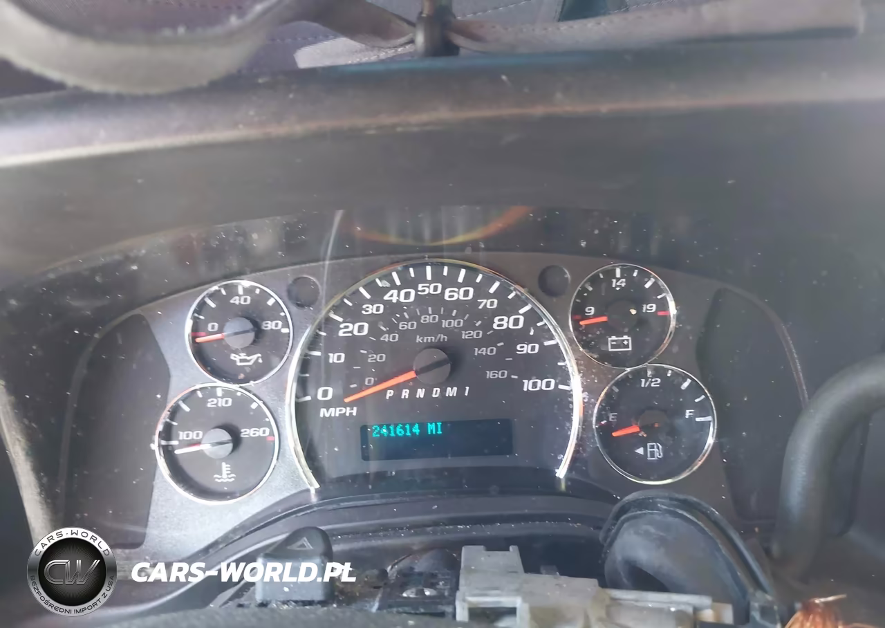 2010 Chevrolet Express 2500 Work Van VIN:1GCZGFDA2A1135730 - 7