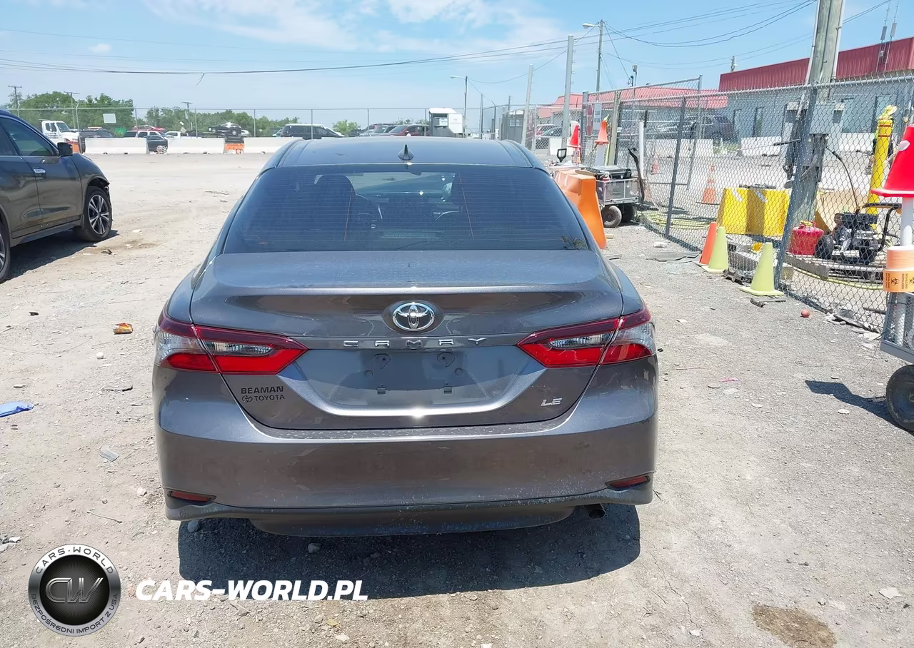 2023 Toyota Camry Le VIN:4T1C11AK2PU826234 - 17