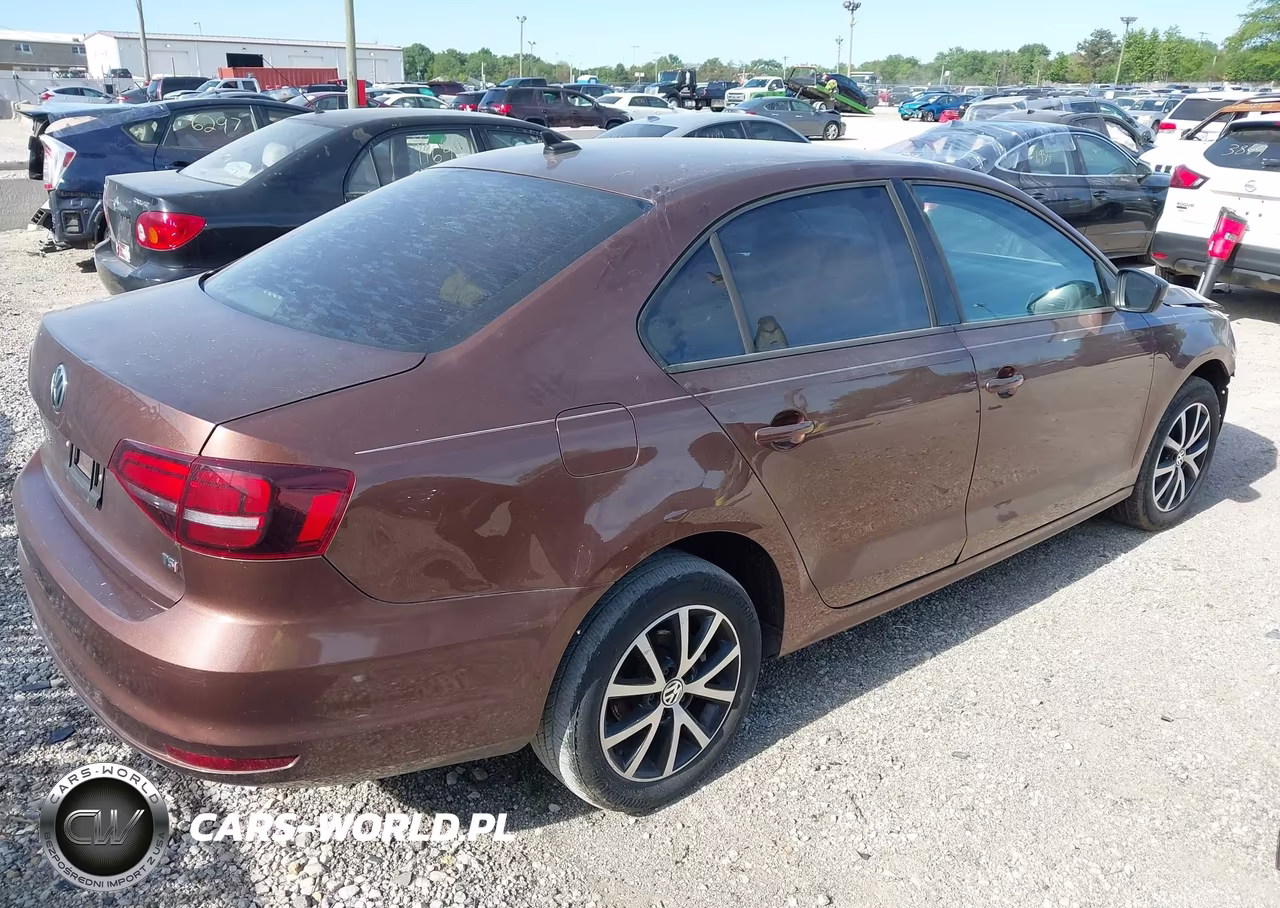 2016 Volkswagen Jetta 1.4T Se VIN:3VWD67AJ8GM384310 - 4