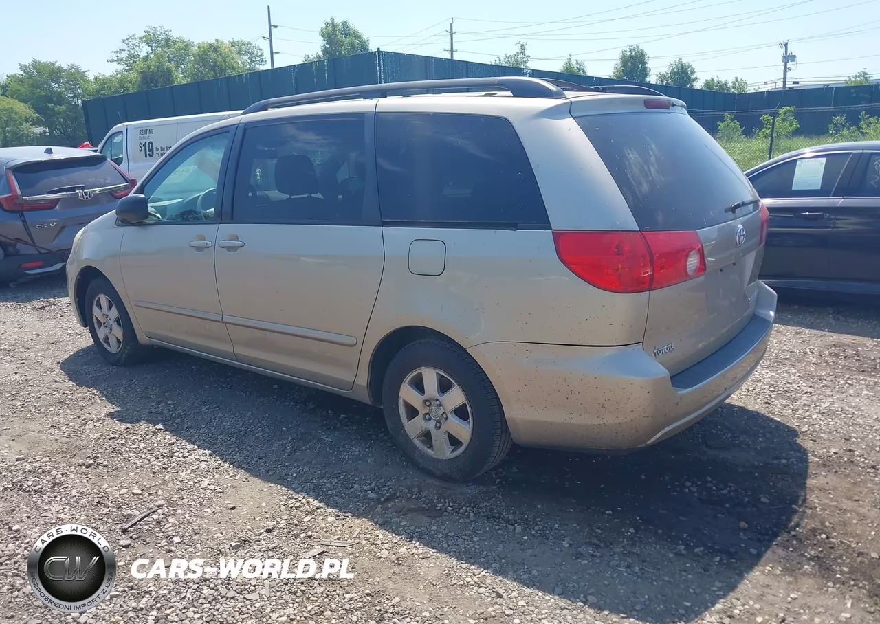 2009 Toyota Sienna Le VIN:5TDZK23C79S255080 - 3