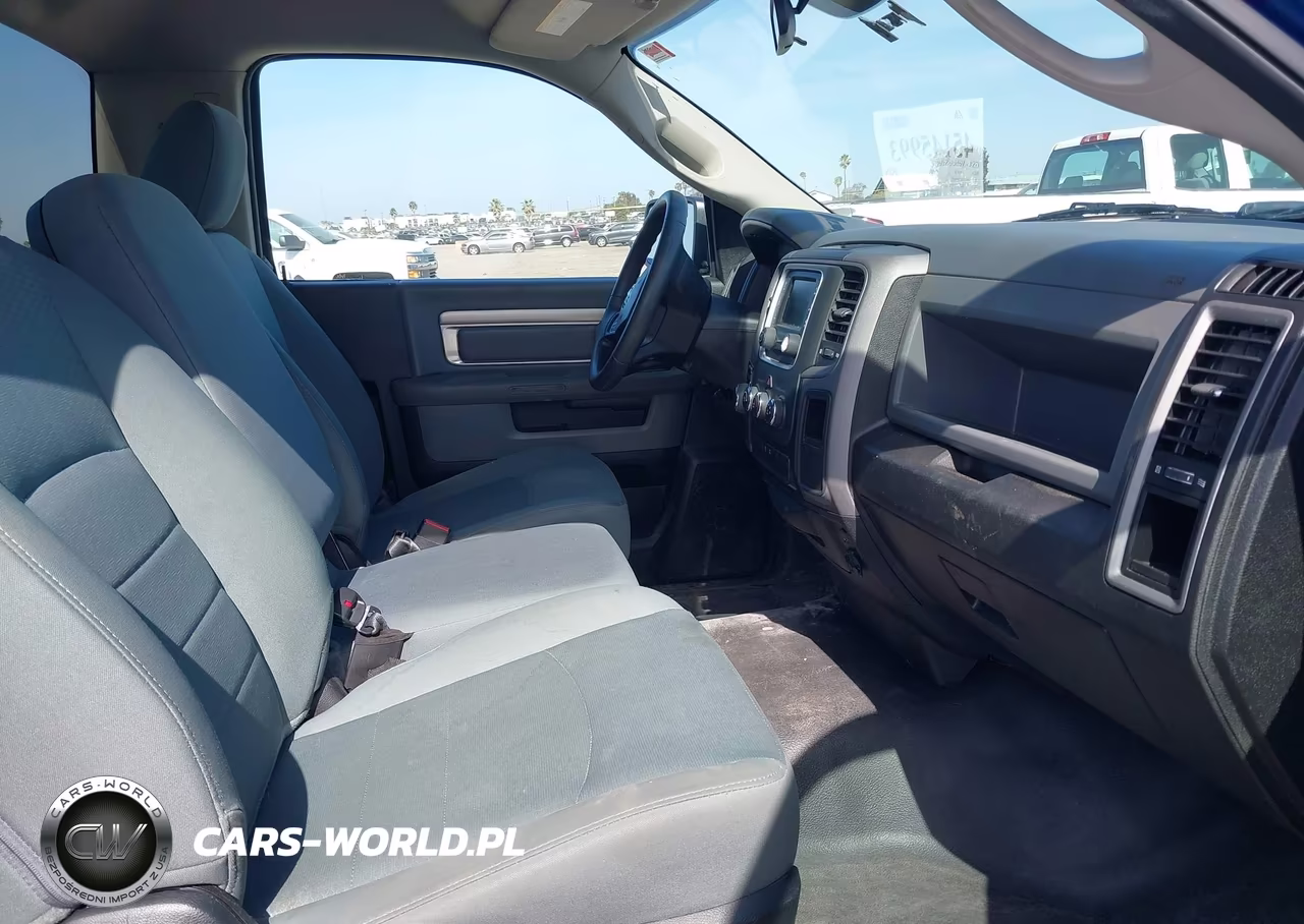 2019 Ram 1500 Classic Tradesman 4X2 8' Box VIN:3C6JR6DG1KG504972 - 5