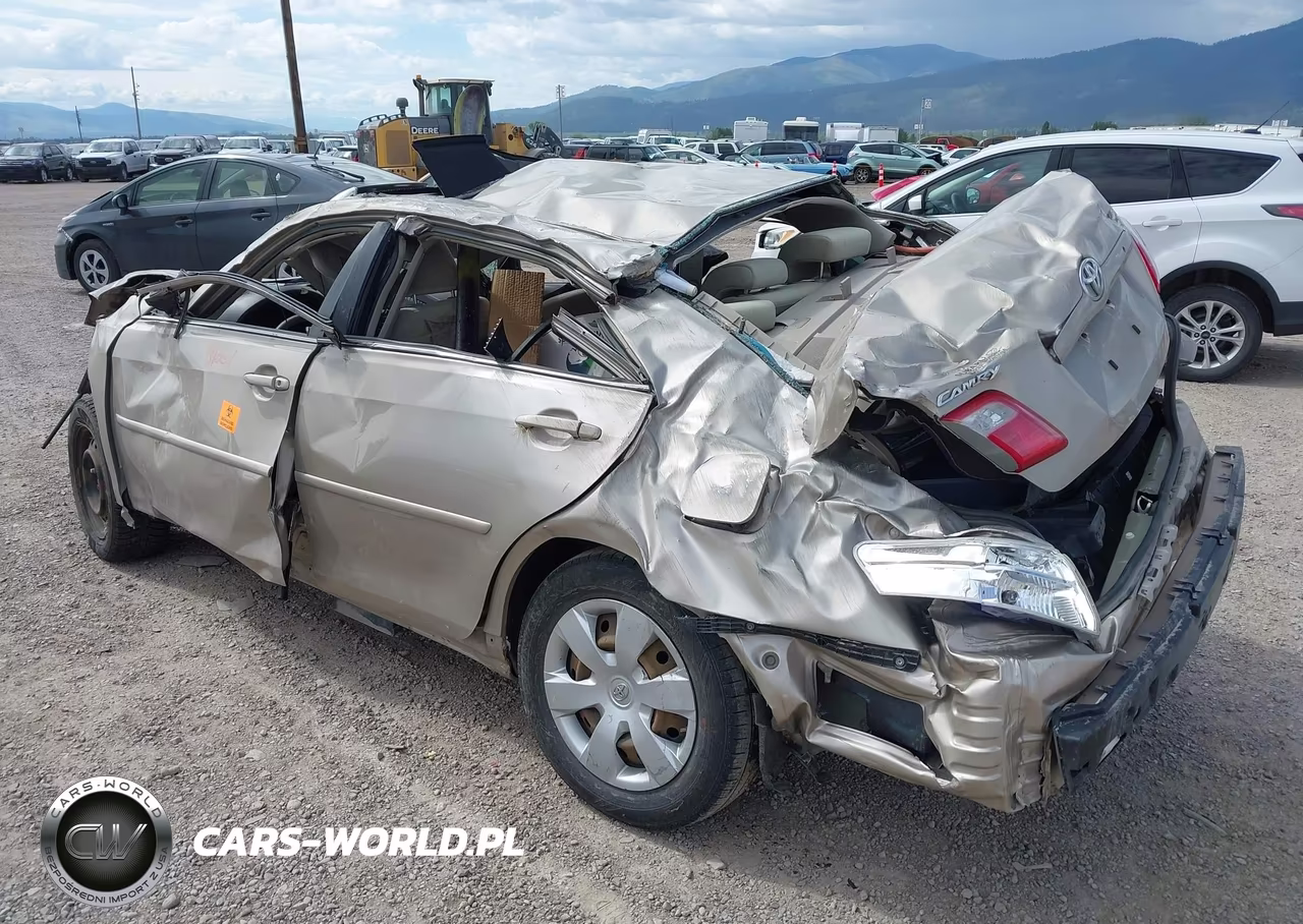 2007 Toyota Camry Le VIN:4T1BE46K87U081130 - 3