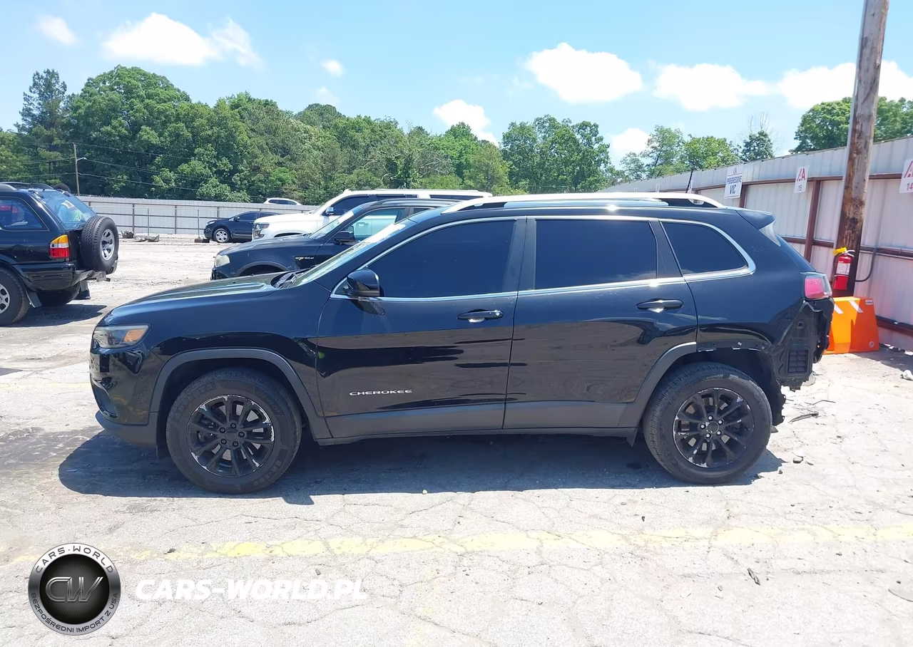 2019 Jeep Cherokee Latitude Plus 4X4 VIN:1C4PJMLB1KD394300 - 14