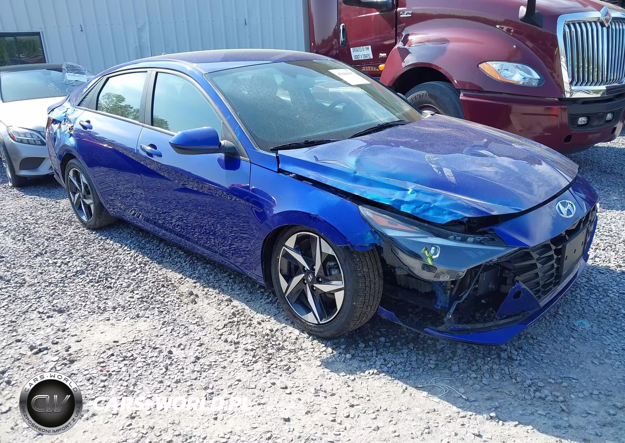 2023 Hyundai Elantra Sel