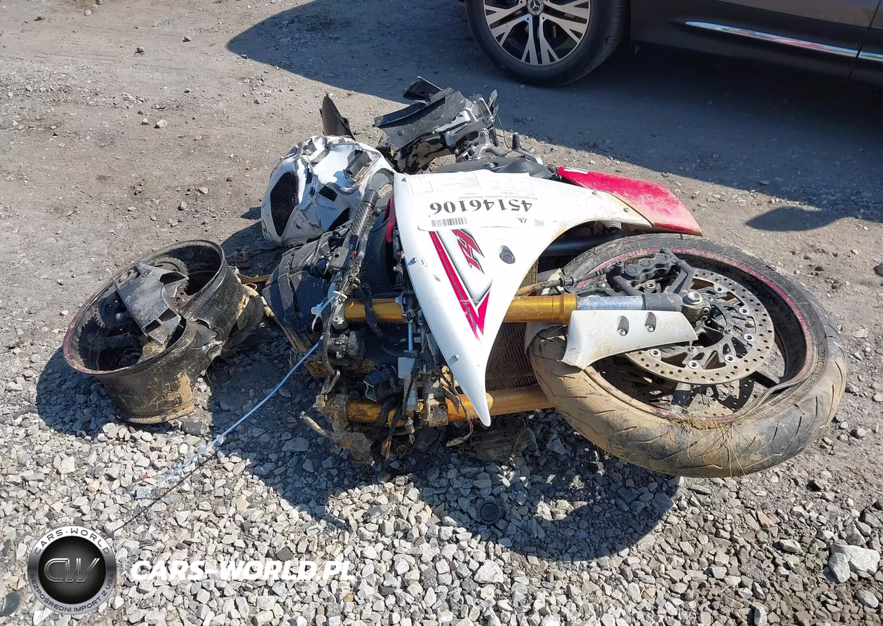 2009 Yamaha Yzfr1