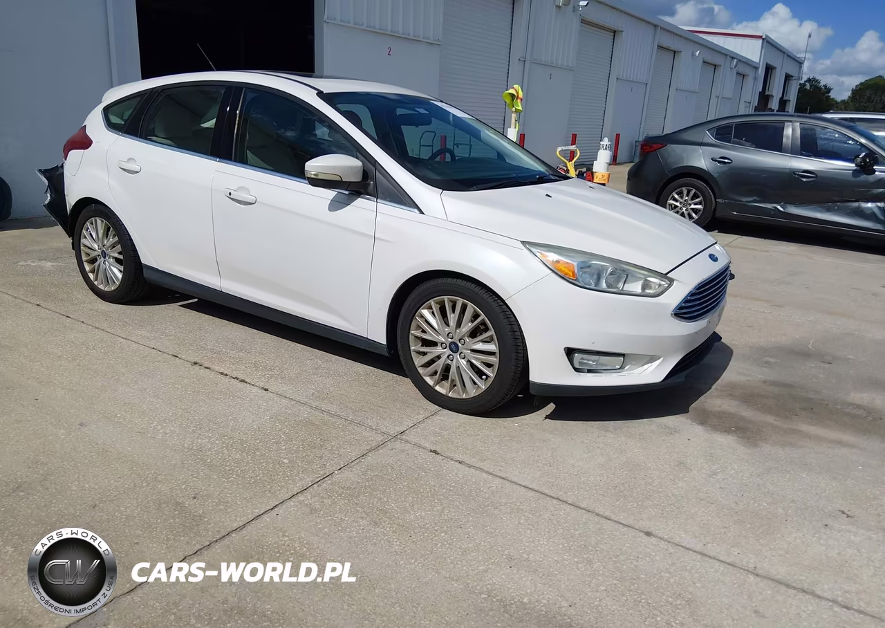 2017 Ford Focus Titanium – zdjęcie 1 z 17