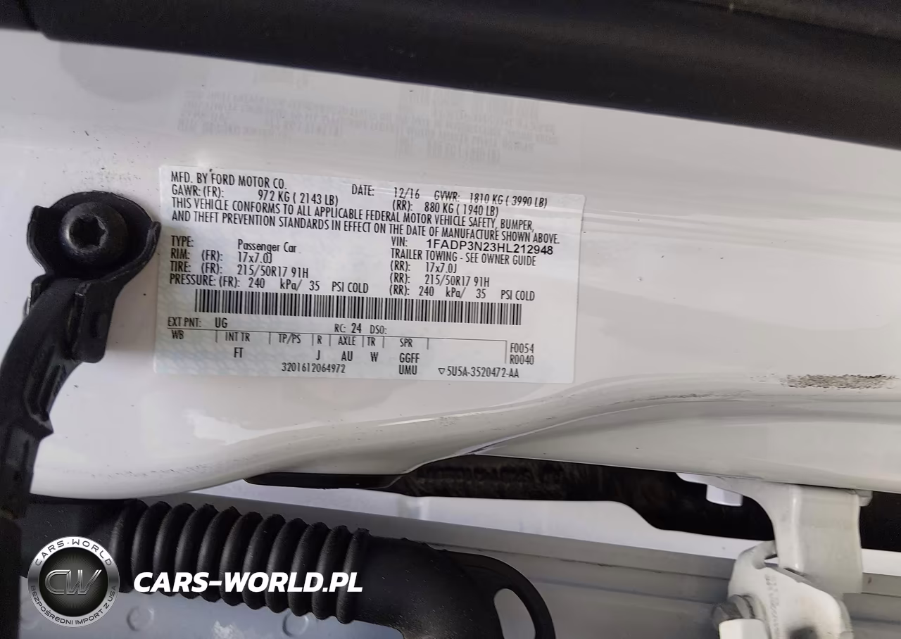 2017 Ford Focus Titanium VIN:1FADP3N23HL212948 - 9