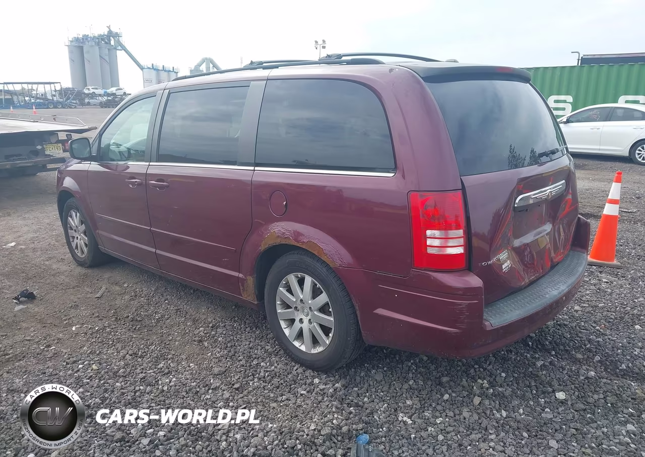 2008 Chrysler Town & Country Touring VIN:2A8HR54P28R662458 - 3