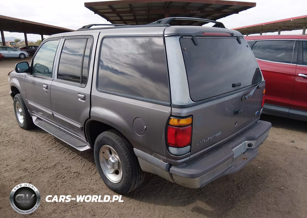 1997 Ford Explorer Eddie Bauer-Limited-Xlt VIN:1FMDU35P6VZC30654 - 3