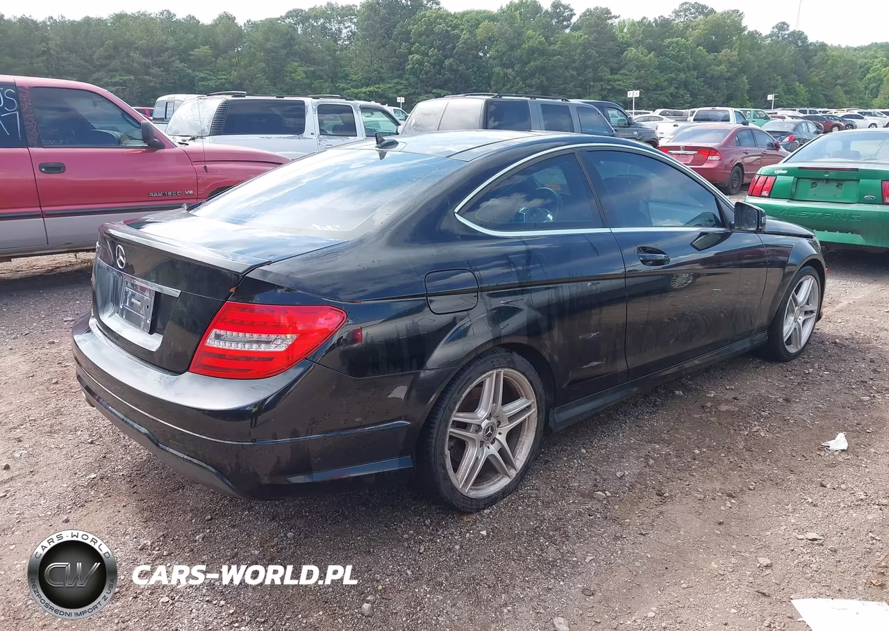 2013 Mercedes-Benz C 250 VIN:WDDGJ4HB4DG033319 - 4