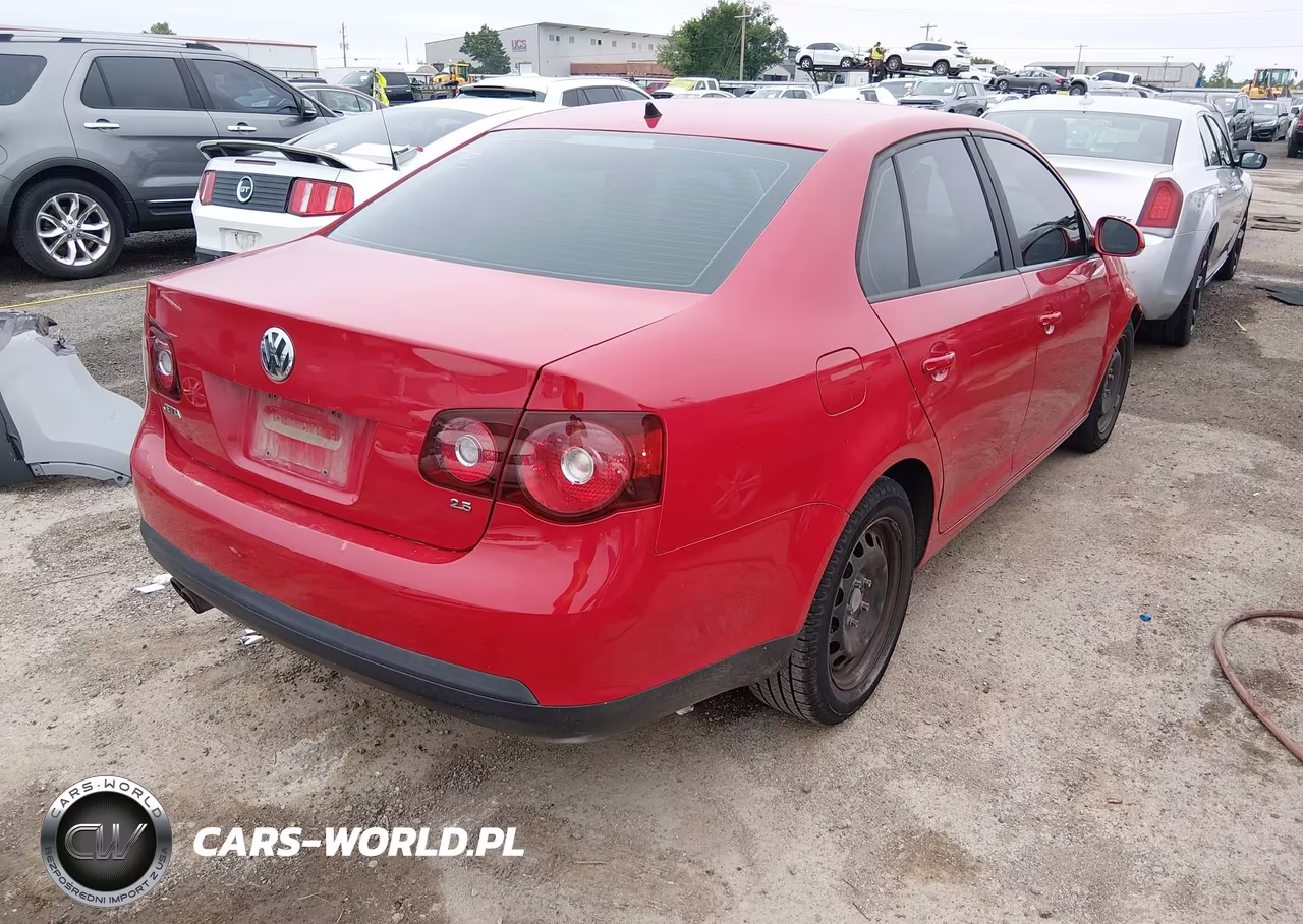 2008 Volkswagen Jetta S VIN:3VWJM71K78M096555 - 4