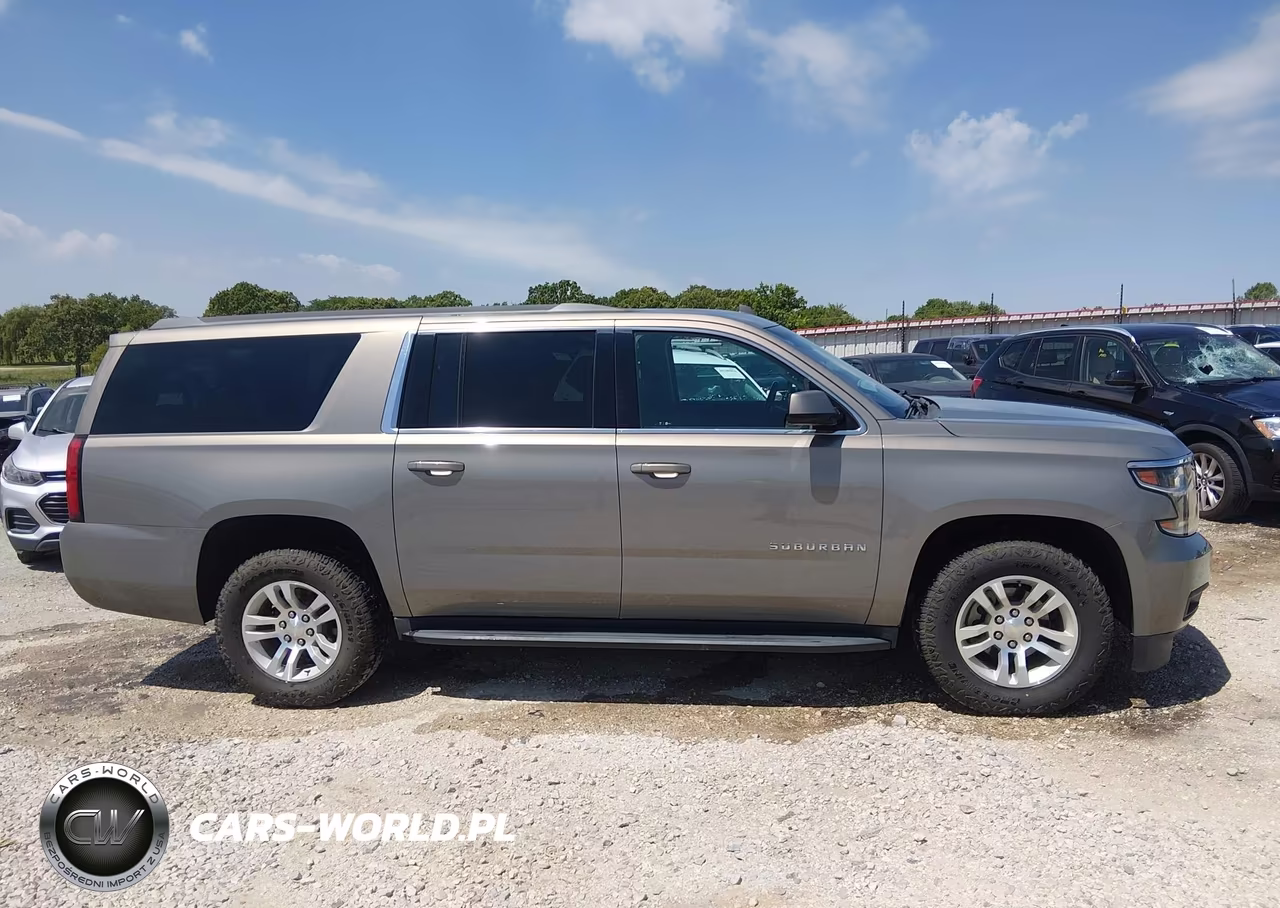 2018 Chevrolet Suburban Ls VIN:1GNSKGKC9JR299995 - 13