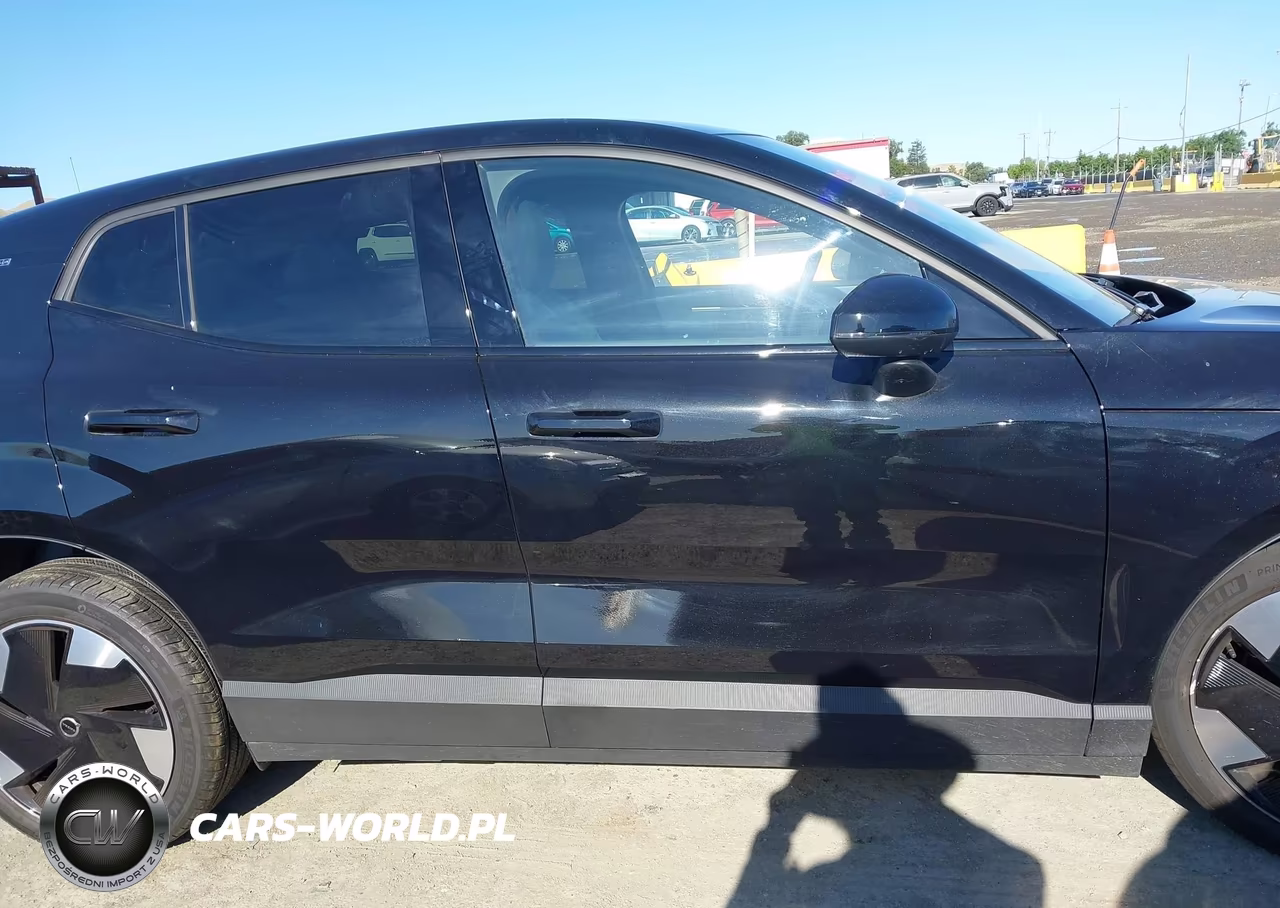 2025 Volvo Ex30 Ultra Twin Motor Performance, Fully Electric VIN:YV4EK3ZLXSS145646 - 14