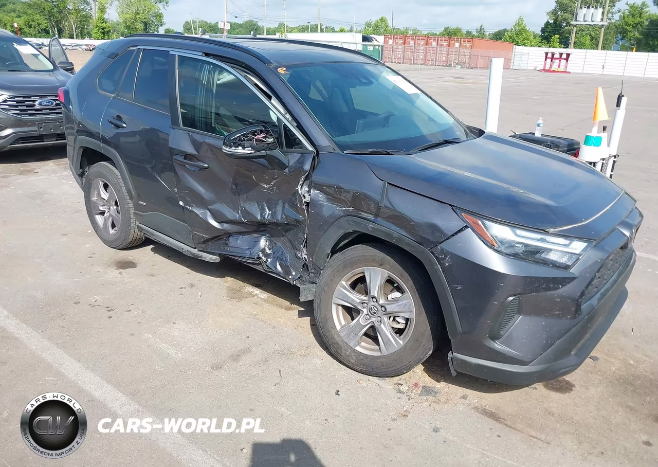 2025 Toyota Rav4 Hybrid Xle – zdjęcie 1 z 17