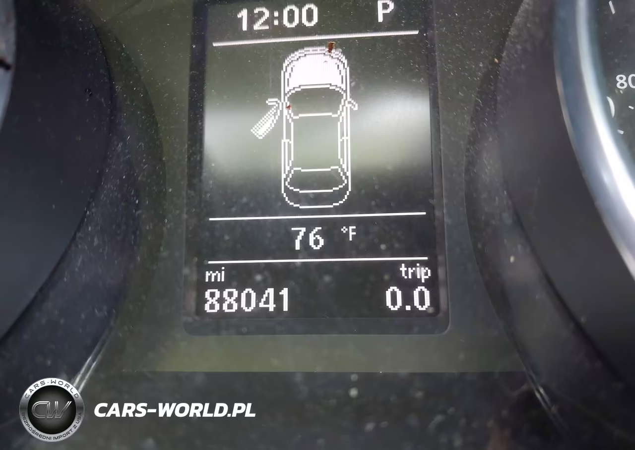 2016 Volkswagen Passat 1.8T S VIN:1VWAT7A37GC067696 - 16