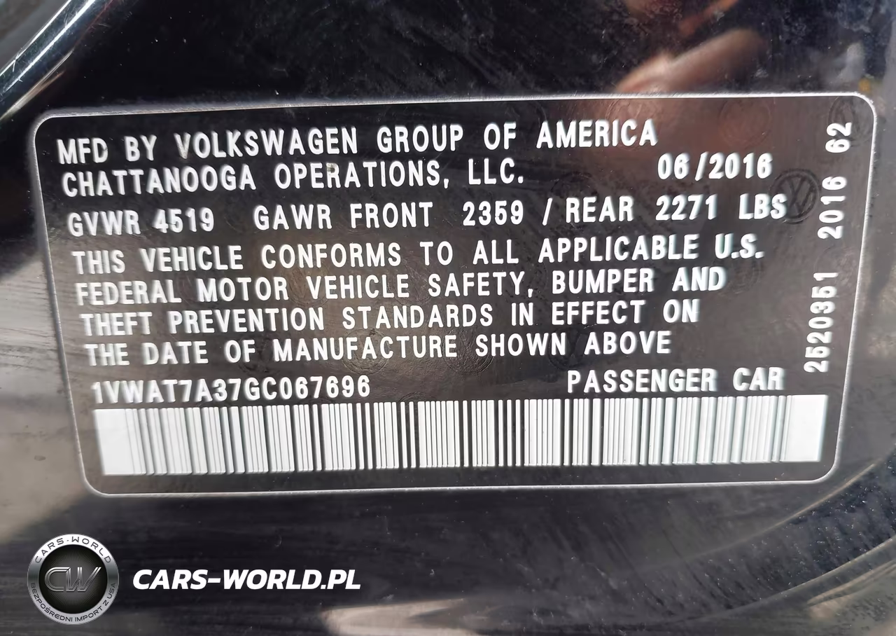 2016 Volkswagen Passat 1.8T S VIN:1VWAT7A37GC067696 - 9