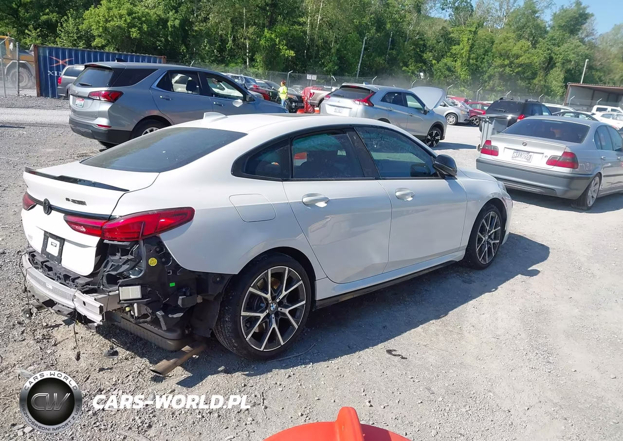 2022 BMW M235 Gran Coupe I xDrive VIN:WBA13AL07N7L30159 - 4
