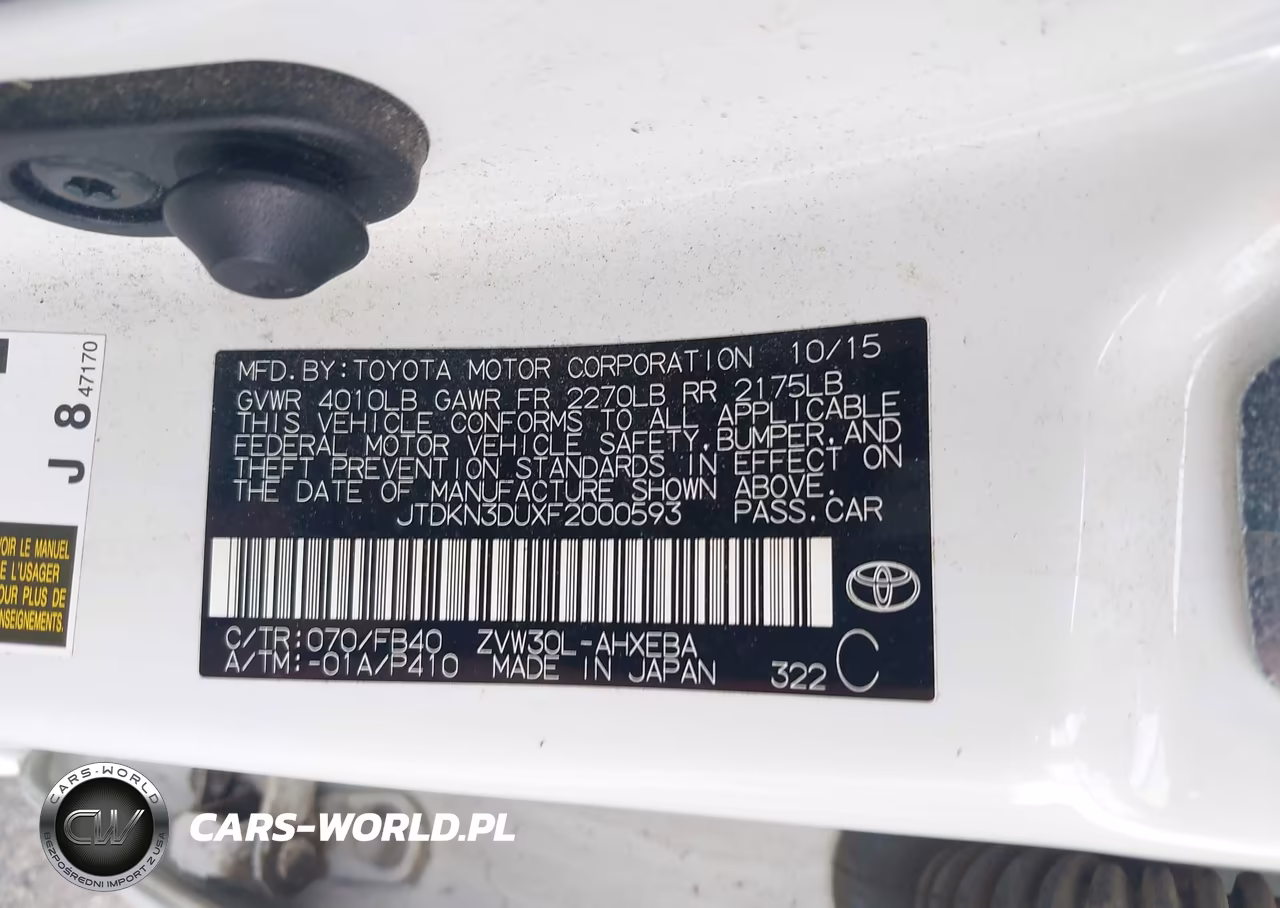 2015 Toyota Prius Two VIN:JTDKN3DUXF2000593 - 9
