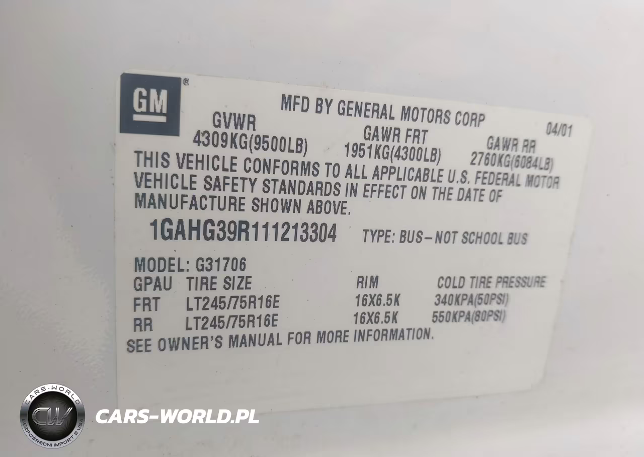 2001 Chevrolet Express VIN:1GAHG39R111213304 - 9
